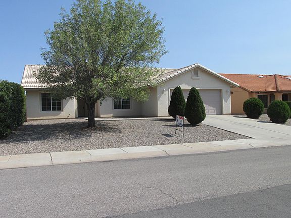 2nd image of 2979 Plaza De Viola