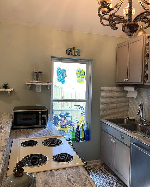 1st image of 316 Pine St