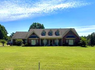 4430 Summers Place Dr, Olive Branch, MS 38654