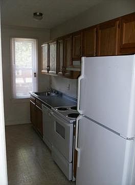 2nd image of 4228 Benning Rd NE APT 106