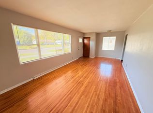 1318 18th St S, Moorhead, MN 56560