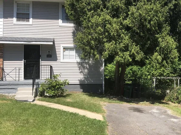 608 Cedarleaf Ave, Capitol Heights, MD 20743