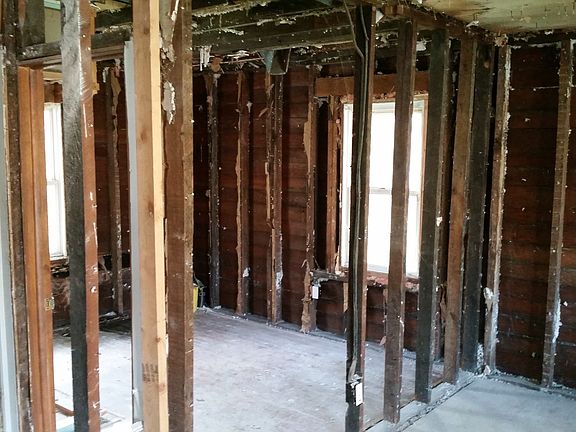 5th image of 4409 Gertrude St