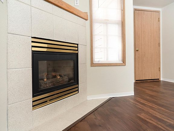4th image of 9519 160th Street Ct E #9519