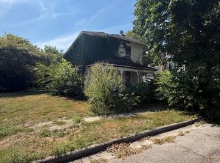52 E 2nd St, West Alexandria, OH 45381
