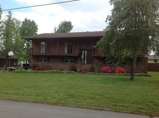 394 Rocky Ford Rd, Rossville, GA 30741