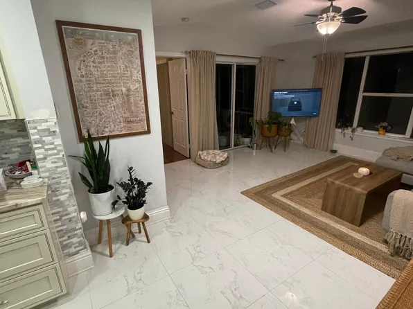 1740 Palm Cove Blvd APT 304, Delray Beach, FL 33445