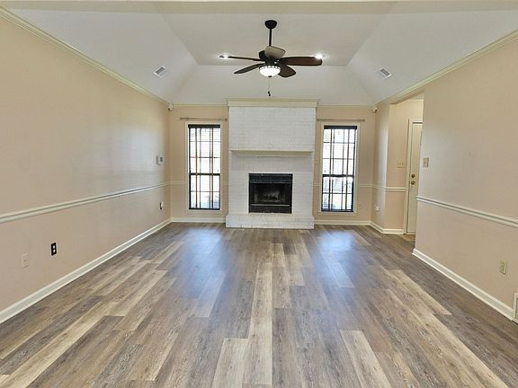 4th image of 6853 Andrews Rd