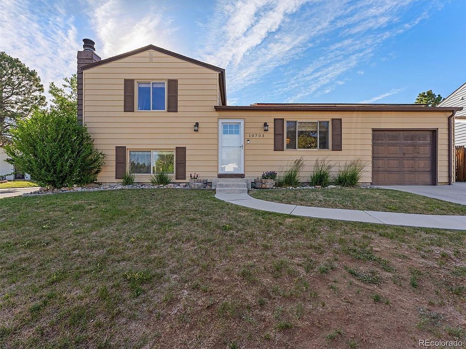 1st image of 10703 Moore Way