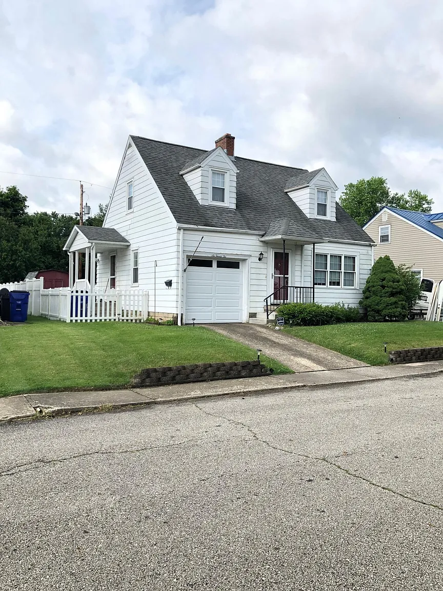 622 Seneca Rd photo 1