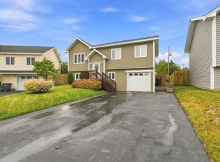 38 Ocean View Rd, Conception Bay South, NL A1X0E7