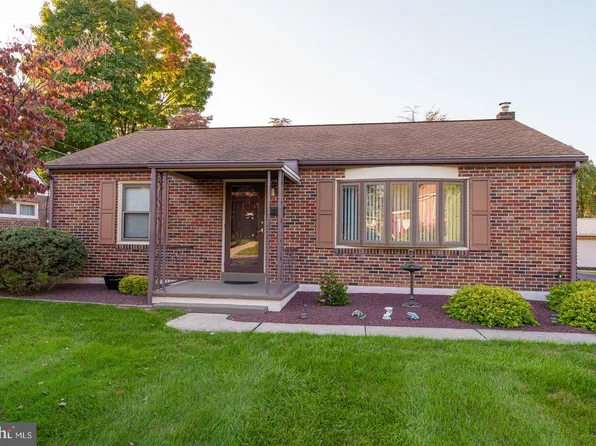 2847 Clark Ave, West Lawn, PA 19609