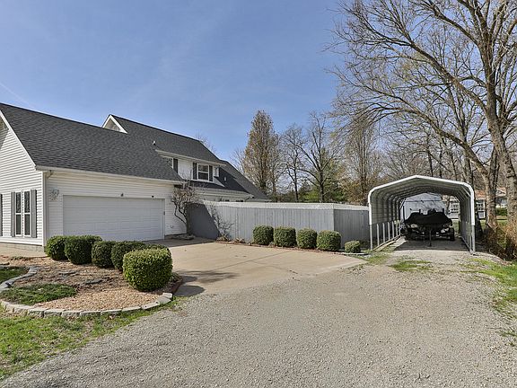 4th image of 261 Quail Road