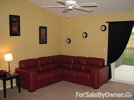 4th image of 645 SE Prairie Park Ln