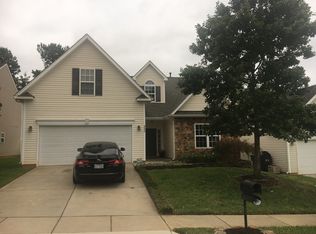 8434 Newfane Rd, Charlotte, NC 28269