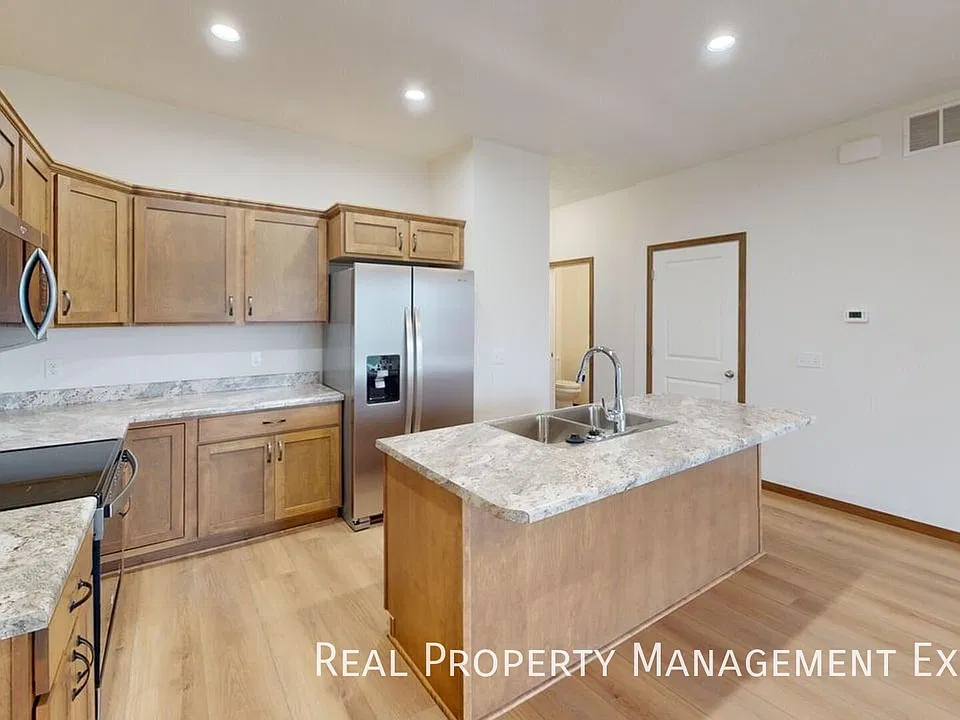 9414 W Tunis Dr