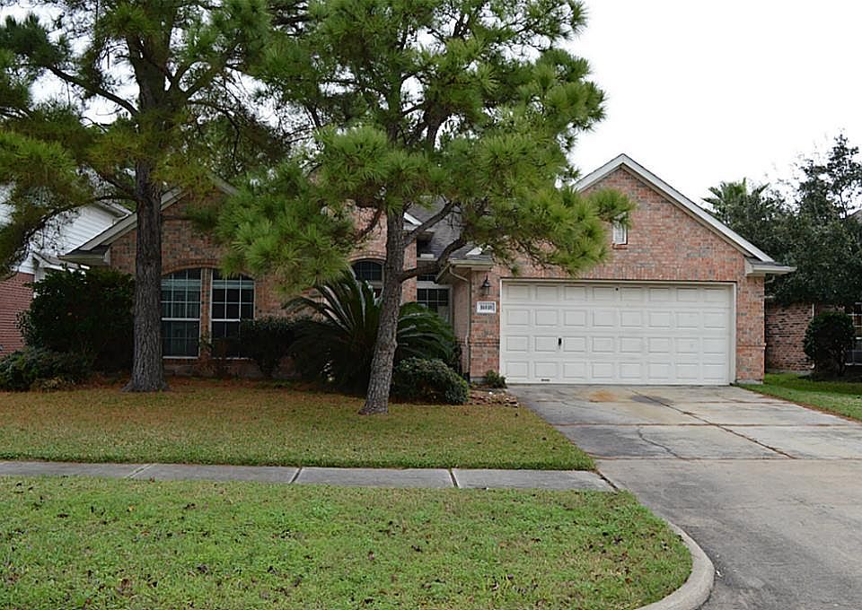 1st image of 16010 Aberdeen Forest Dr