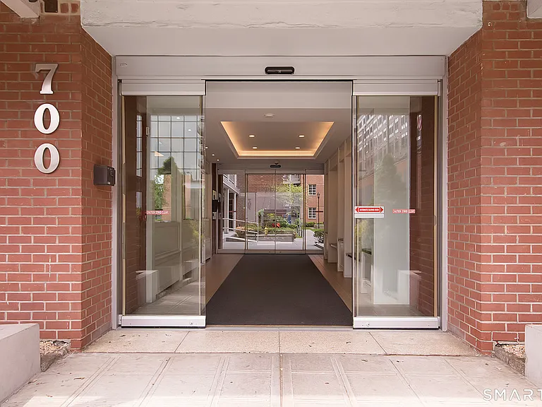 700 Summer St #7G — Photo 2
