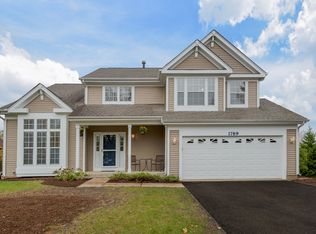 1789 Ashford Ln, Crystal Lake, IL 60014