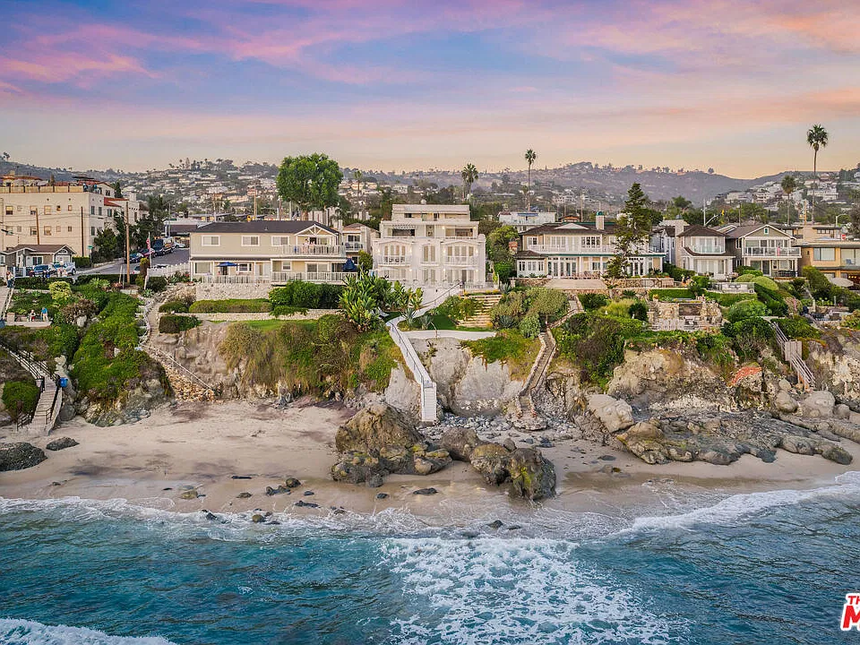 1337 Gaviota Dr