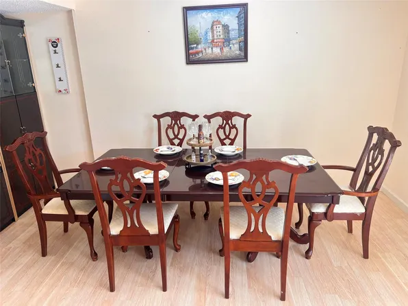 10831 Sandpiper Dr #188, Houston, TX 77096