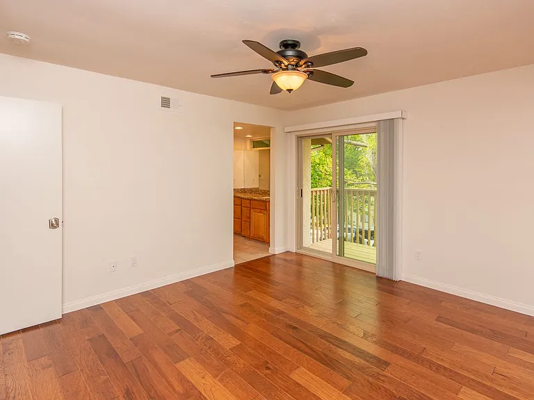 3706 Yale Dr — Photo 20
