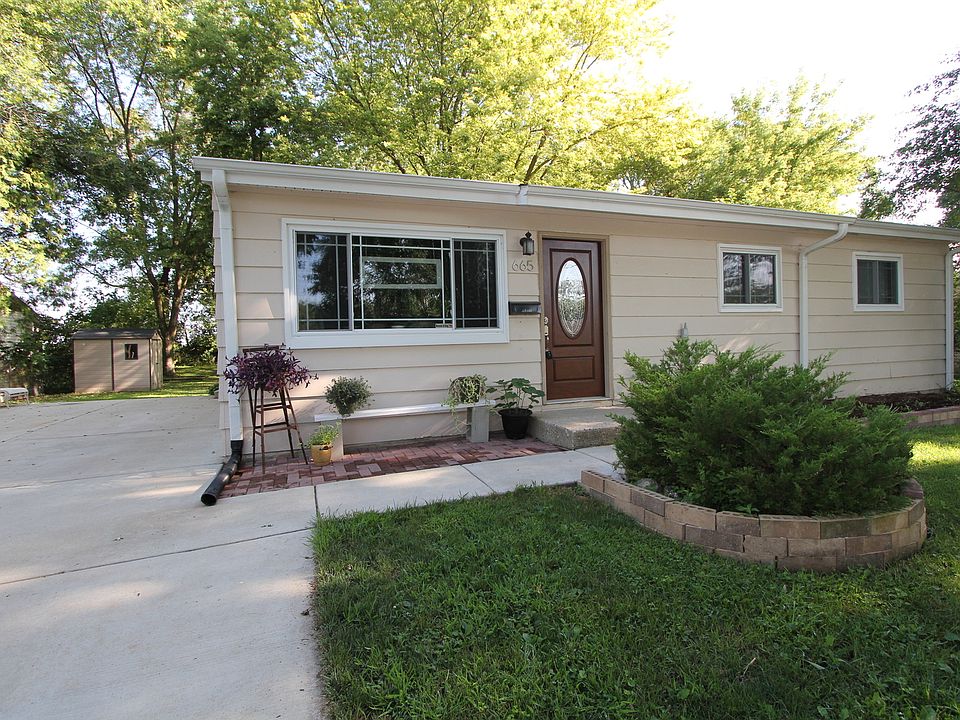 1st image of 665 Marine Dr