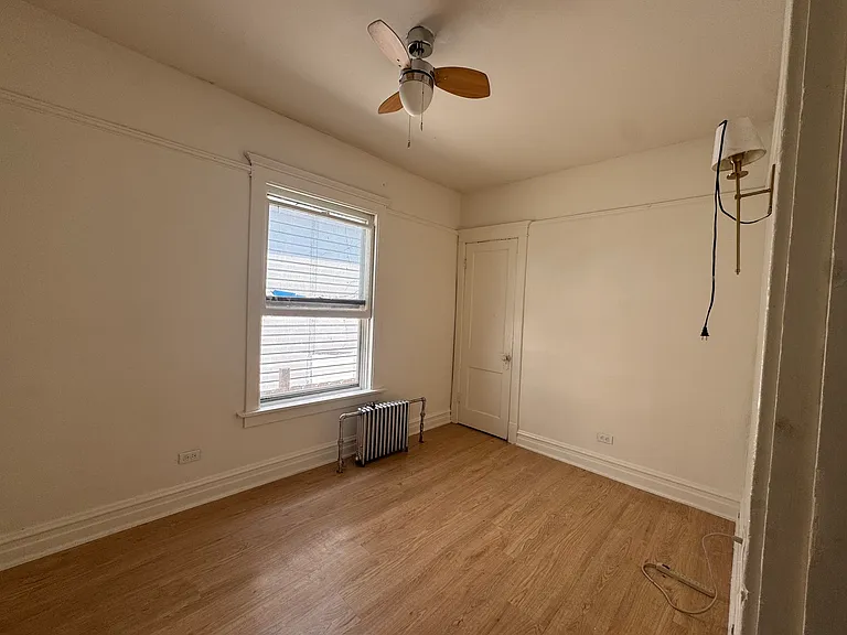 10406 S Indiana Ave — Photo 12
