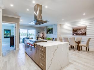 3025 Byron St #304, San Diego, CA 92106
