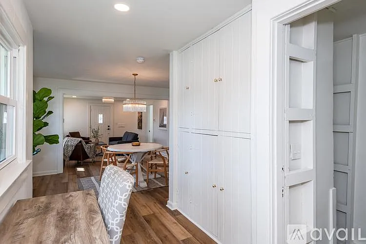 1015 Woodley Rd — Photo 16