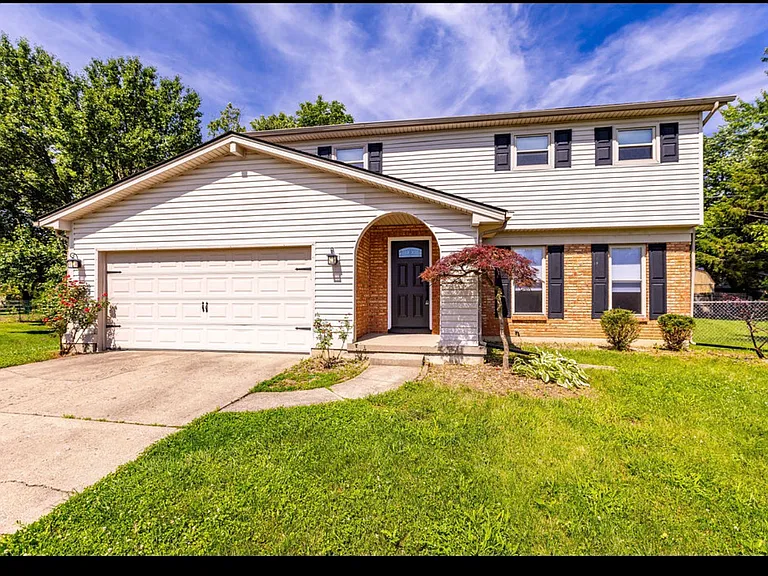 965 Rustic Ct — Photo 1