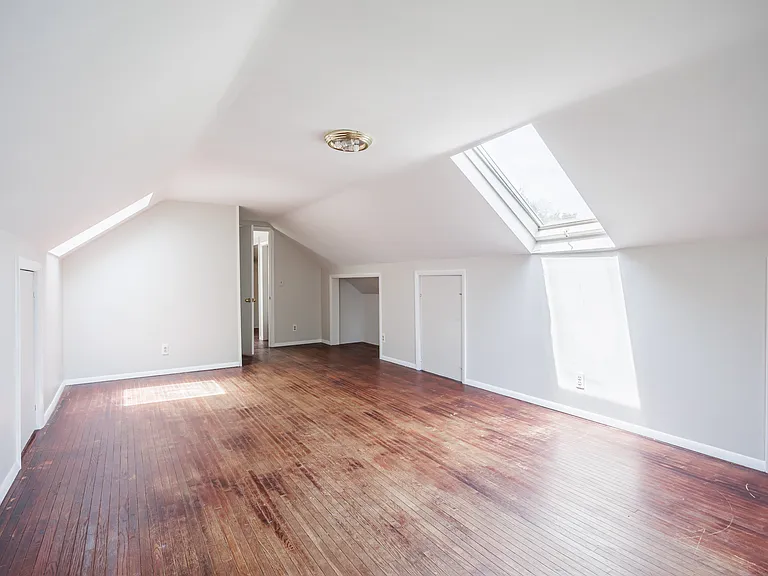 26 Clearview Ave — Photo 21