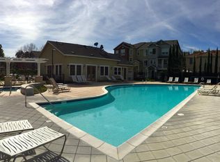 190 Goli Ct, Mountain View, CA 94043