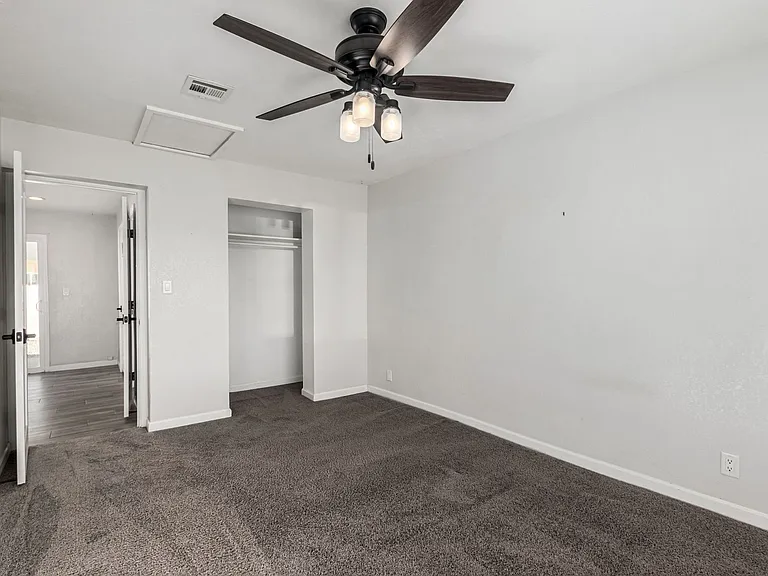 1420 N Rose St — Photo 23