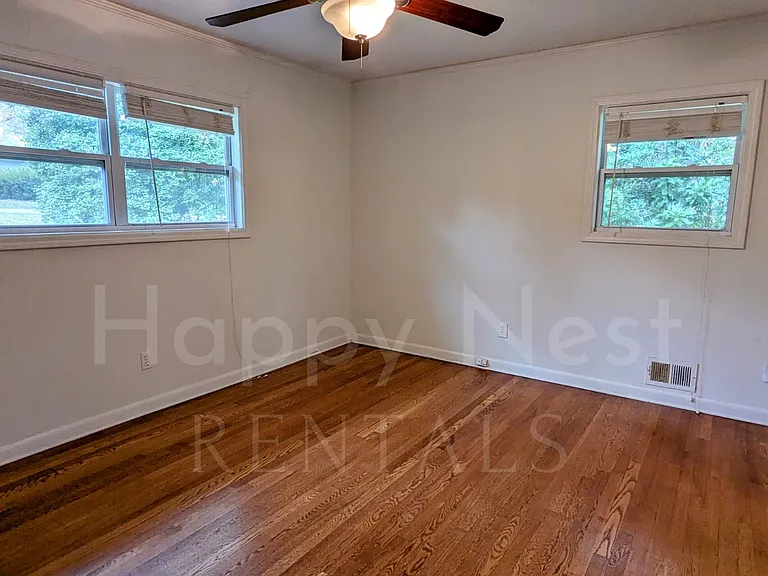 2503 Brooks Dr #1 — Photo 8