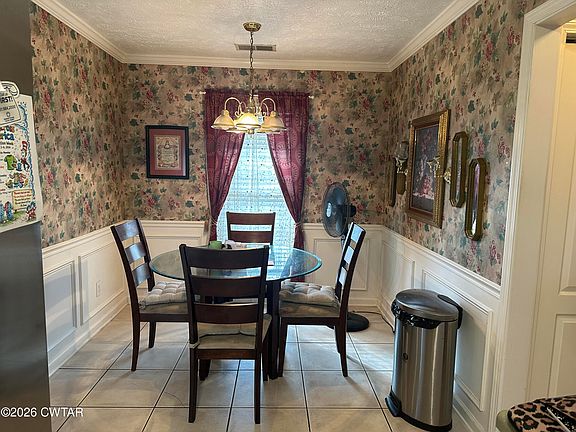 4th image of 204 Rooker Dr