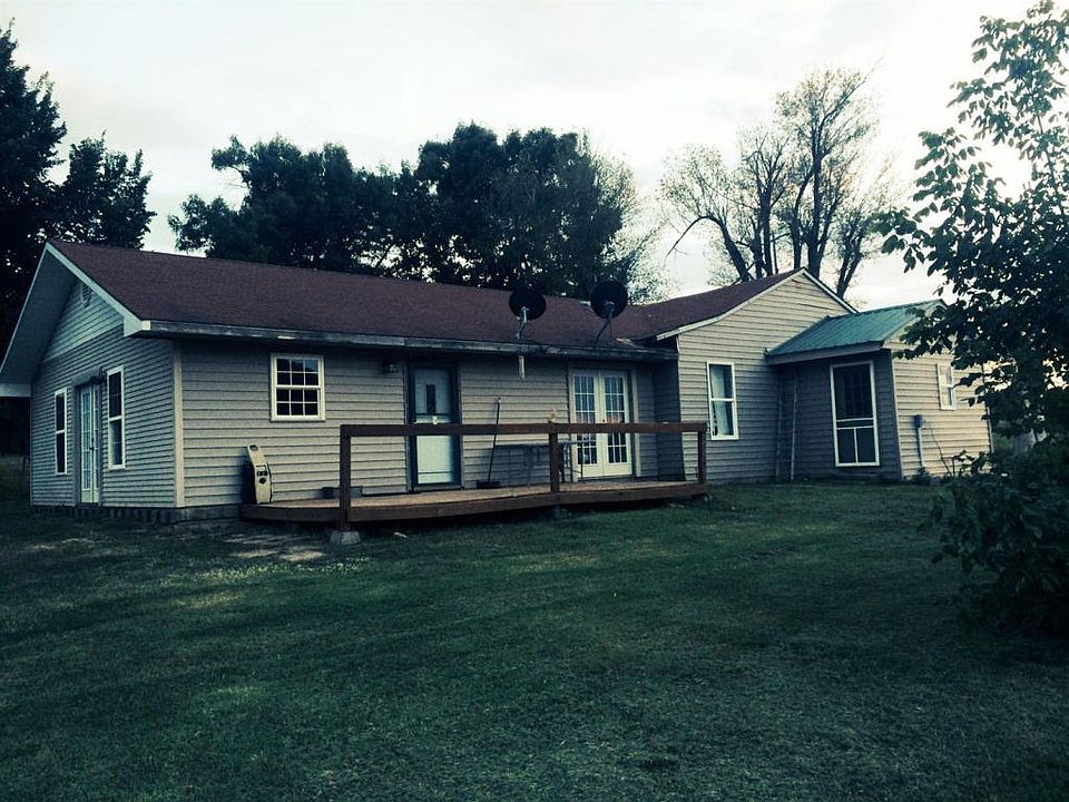 2nd image of 495 Alma Lane