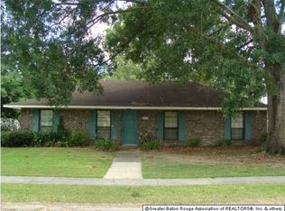 40110 La Rochelle Rd, Prairieville, LA 70769