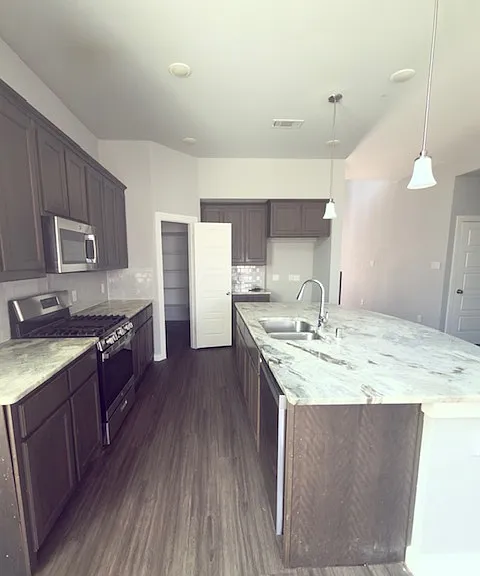 1825 Spoonbill Dr — Photo 4