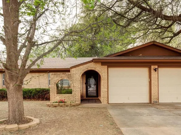 4417 61st St, Lubbock, TX 79414