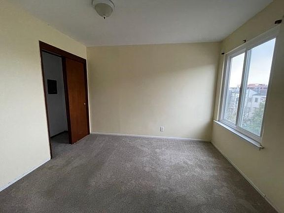 2nd image of 1214 Anza St APT B
