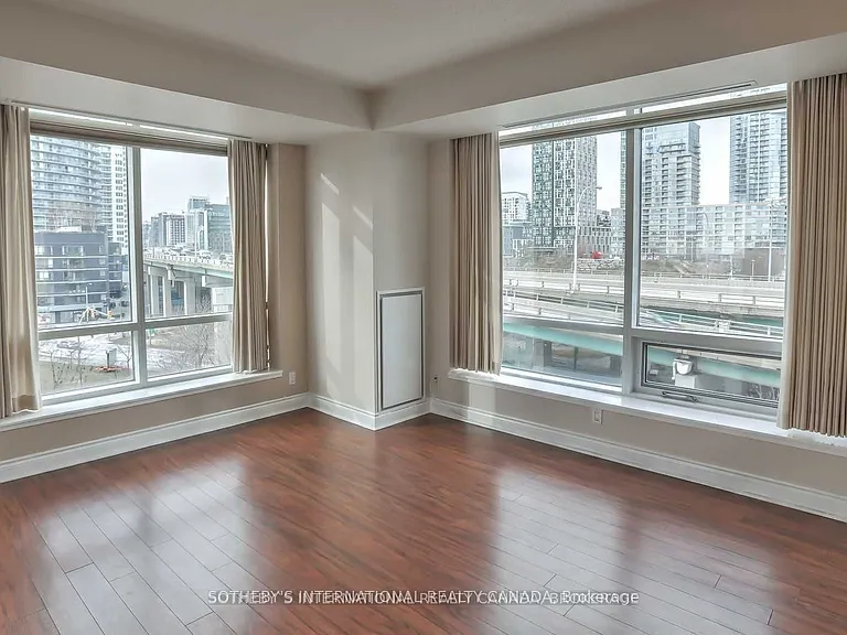 500 Queens Quay W #610W — Photo 4
