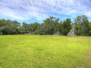 19315 Greeno Rd #8, Fairhope, AL 36532