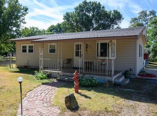 605 E Nineth St, Harper, KS 67058