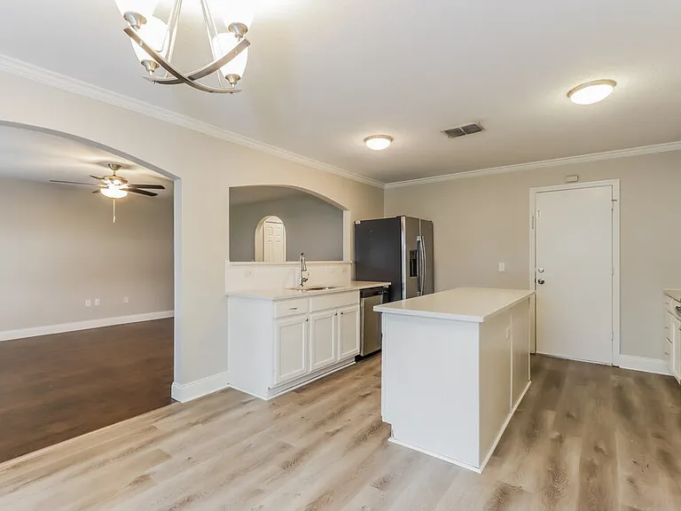 30338 Rattana Ct — Photo 6