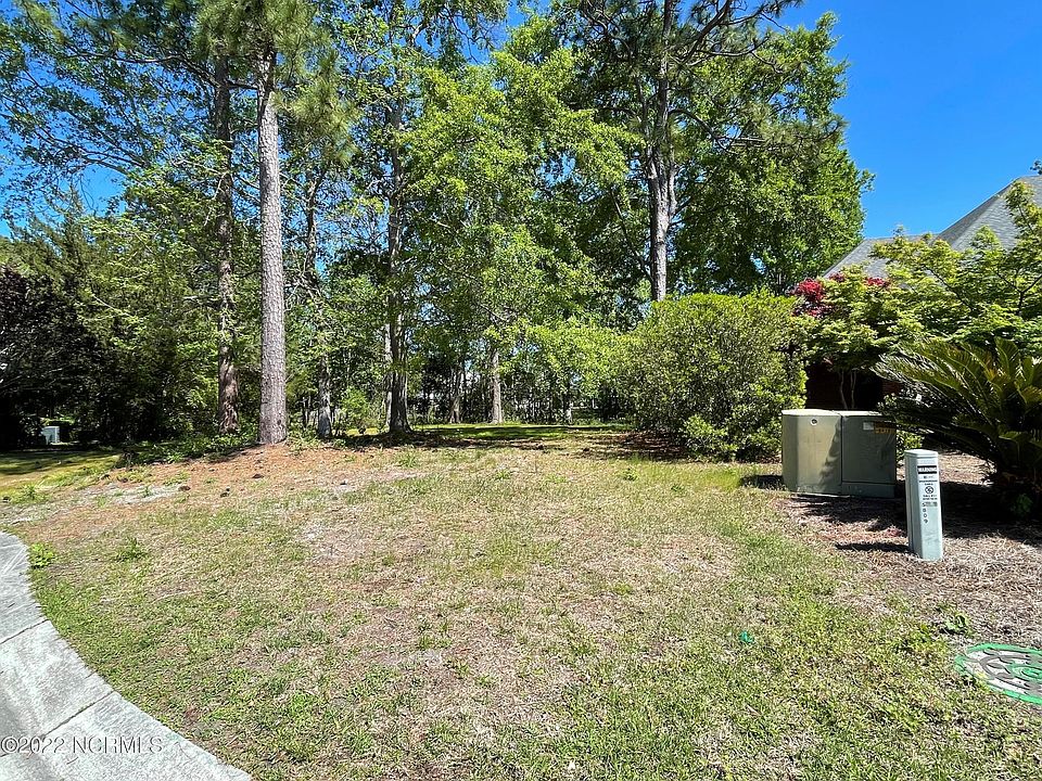 2nd image of 5805 Seabuoy Cir