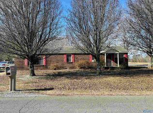 270 Rabbit Town Rd, Albertville, AL 35950