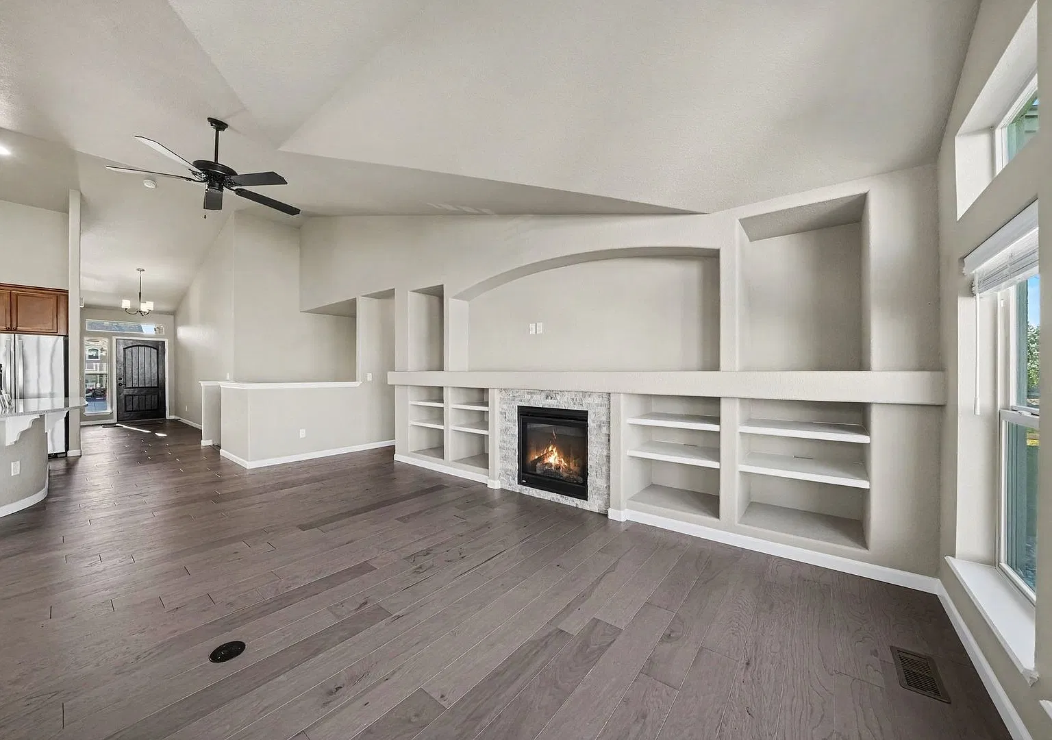 Beautiful 4-Bedroom Home With Solar Save Approx $130/Month On Electricity! — Photo 3