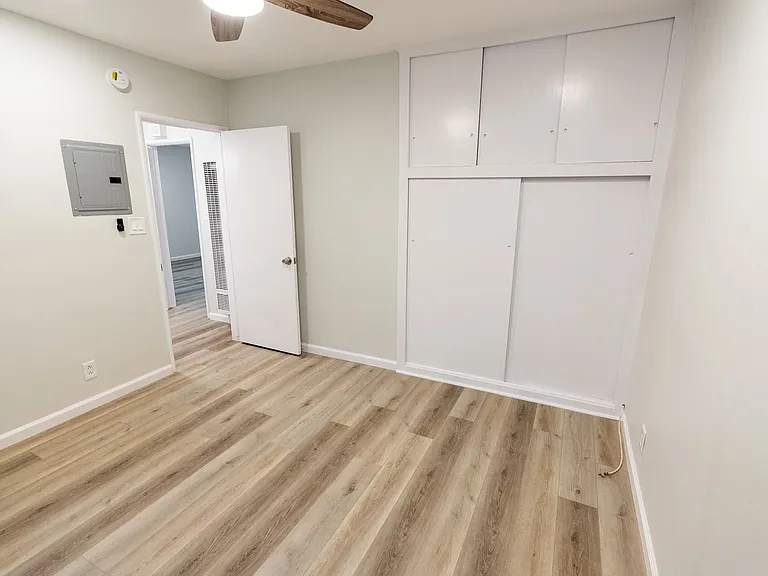 7044 Lanewood Ave — Photo 40