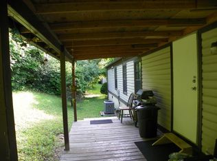 22318 Fig Tree Rd, Damascus, VA 24236